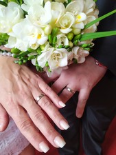 Ema White snubní prsteny z bílého zlata