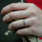 Kasia W Briliant vkusný zásnubní prsten z bílého zlata